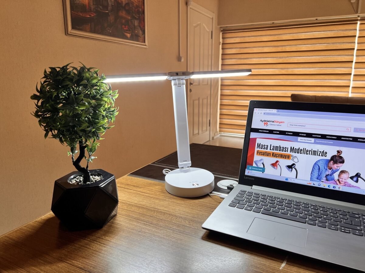 ACK Şarjlı Dokunmatik Dimli Beyaz Gövde Led Masa Lambası 5W Ip20 AF11-10018 - Görsel 3