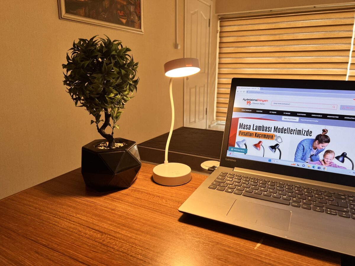 ACK Şarjlı Dokunmatik Dimli Beyaz Gövde Led Masa Lambası 2,5W Ip20 AF11-10015 - Görsel 2